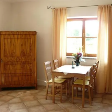 Apartmán Ferienwohnung Lindert