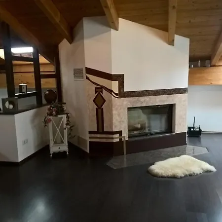 Ferienwohnung Lindert Apartmán *