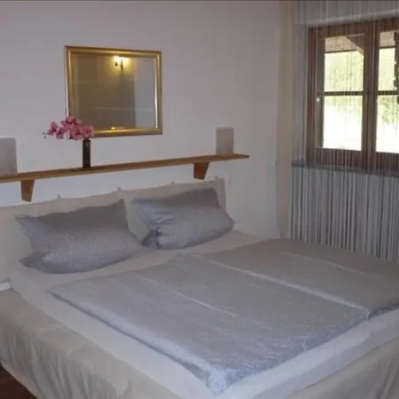 Ferienwohnung Lindert * 布兰嫩堡
